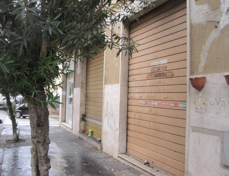 negozio in vendita a Roma in zona Portuense