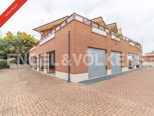 negozio in vendita a Roma in zona Esquilino