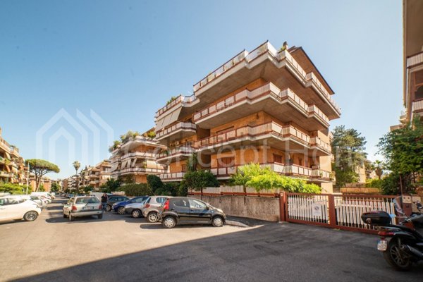 appartamento in vendita a Roma in zona Portuense