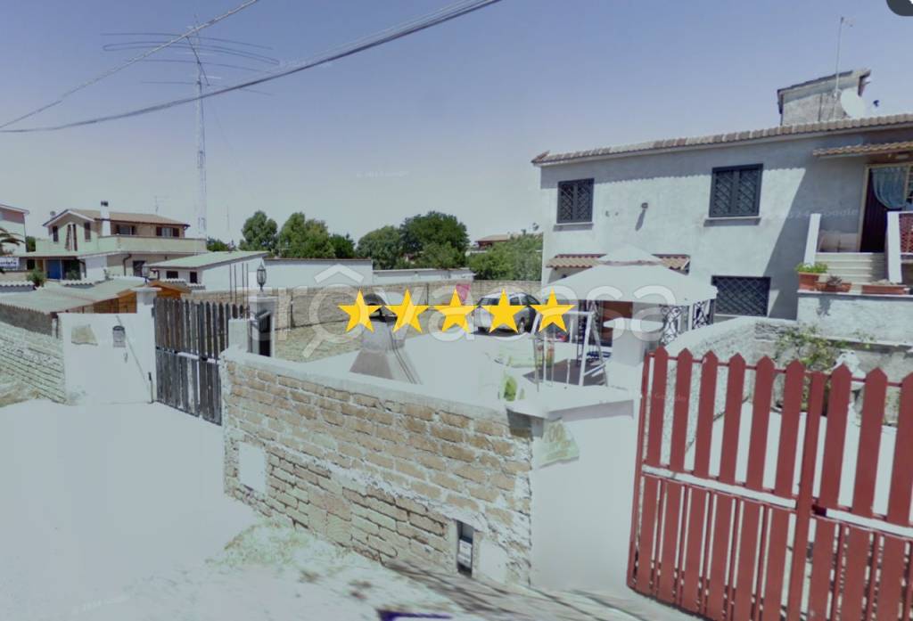 appartamento in vendita a Roma in zona Piana del Sole