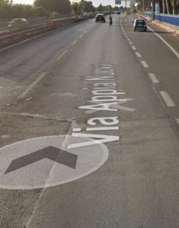 appartamento in vendita a Roma in zona Appio Latino