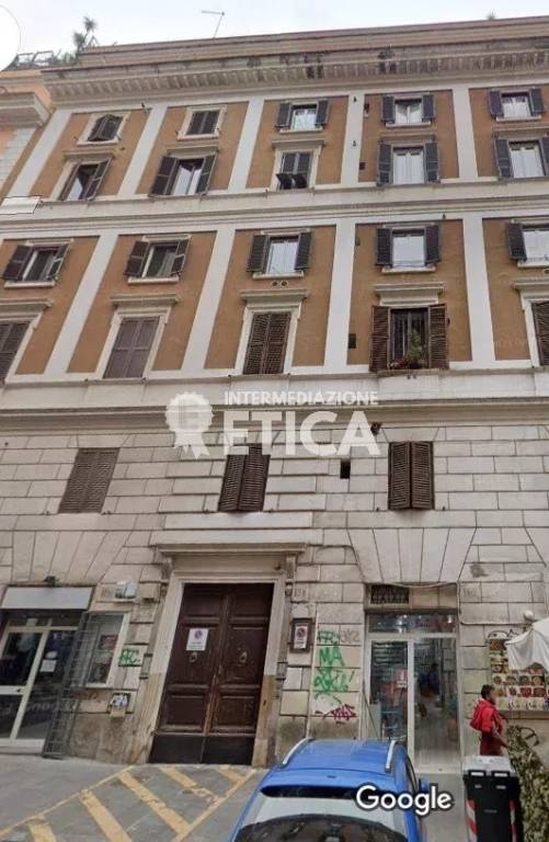 appartamento in vendita a Roma in zona Esquilino