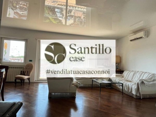 appartamento in vendita a Roma in zona Appio Claudio