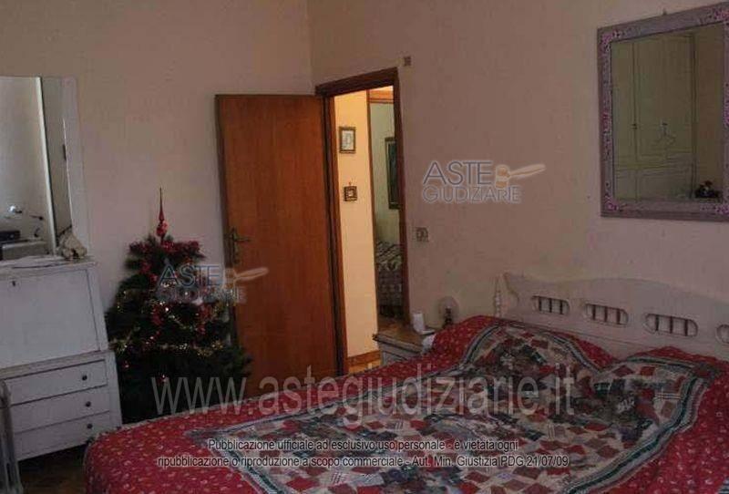 appartamento in vendita a Roma in zona Tuscolano