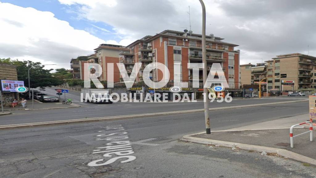 appartamento in vendita a Roma in zona Della Vittoria