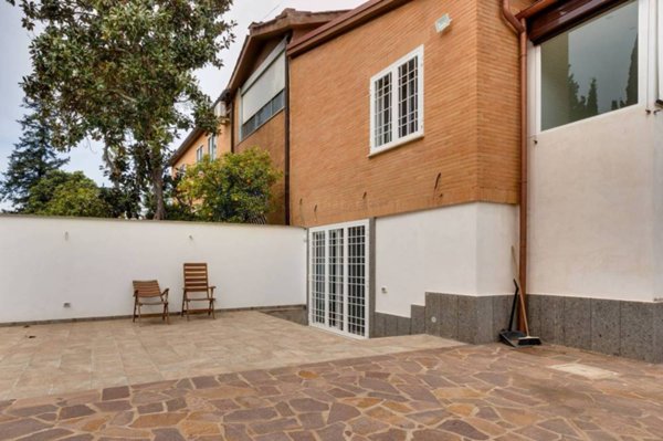 casa indipendente in vendita a Roma in zona Marcigliana
