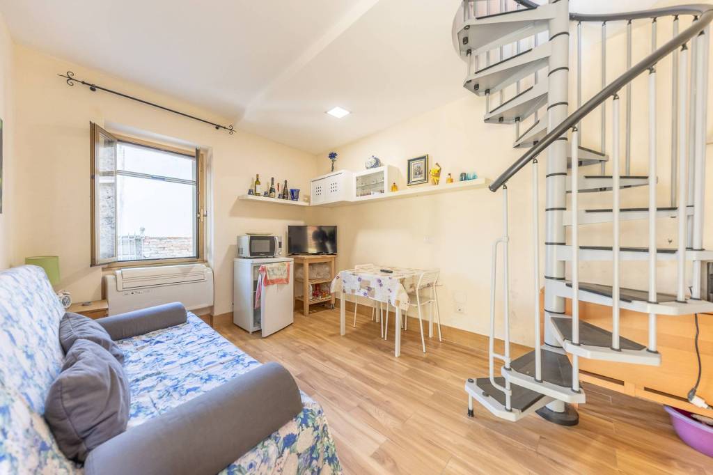 appartamento in vendita a Roma in zona Monte Sacro/Talenti