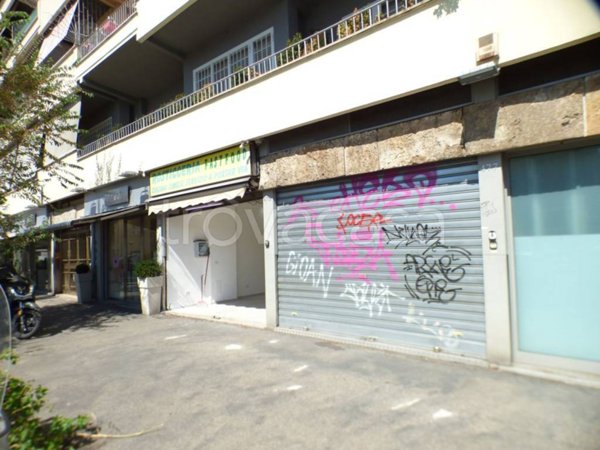 casa indipendente in vendita a Roma in zona Nomentano