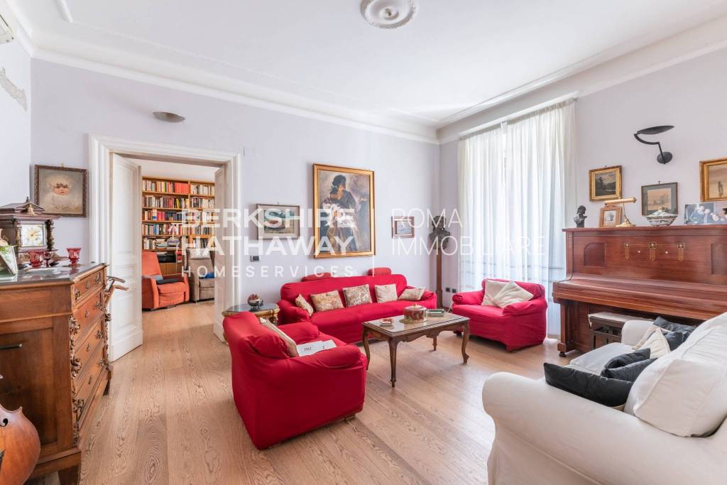 appartamento in vendita a Roma in zona Della Vittoria