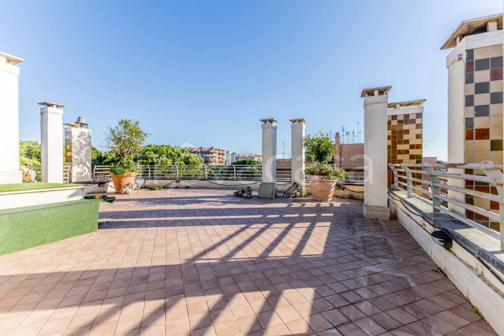 appartamento in vendita a Roma in zona Monte Sacro/Talenti