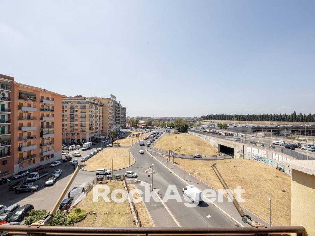 appartamento in vendita a Roma in zona Pietralata
