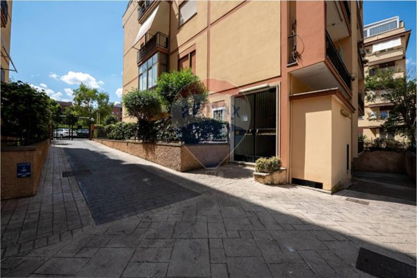 appartamento in vendita a Roma in zona Monte Sacro/Talenti