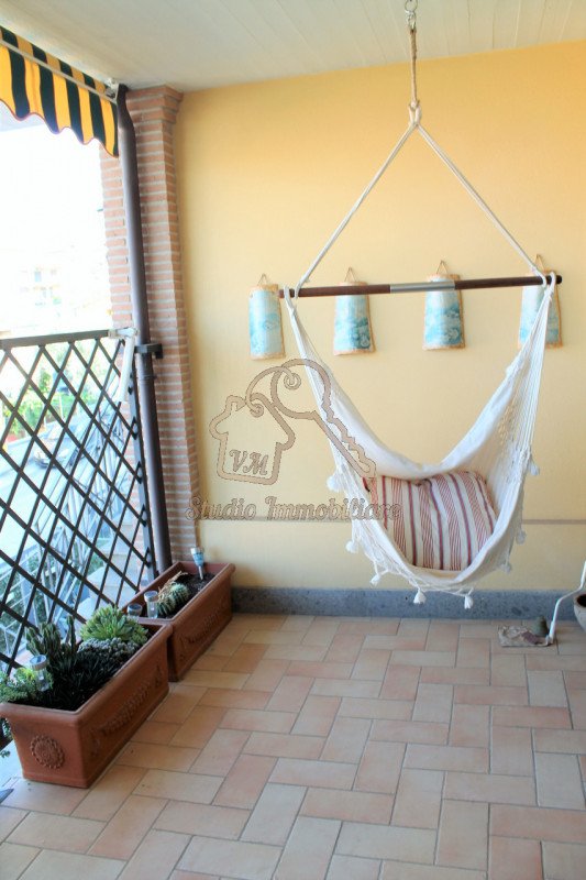 appartamento in vendita a Roma in zona Valle Muricana