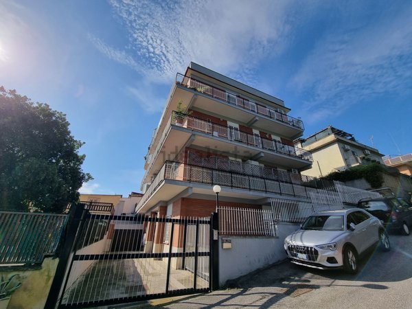 appartamento in vendita a Roma in zona Montespaccato