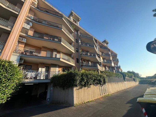 appartamento in vendita a Roma in zona Casalotti