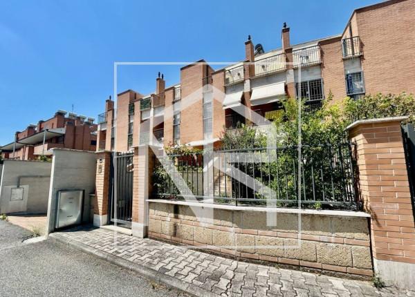 casa indipendente in vendita a Roma in zona Ponte di Nona