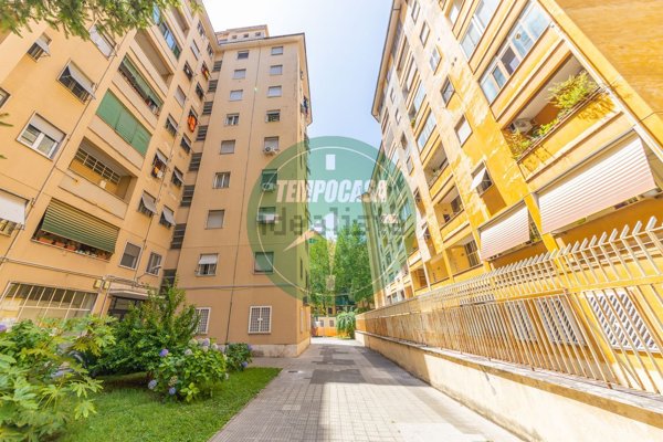 appartamento in vendita a Roma in zona Don Bosco