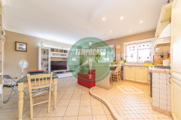 appartamento in vendita a Roma in zona Don Bosco