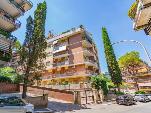 casa indipendente in vendita a Roma in zona Portuense