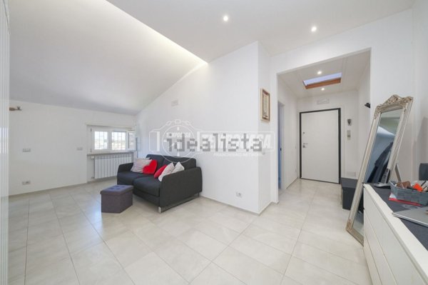 appartamento in vendita a Roma in zona Palmarola