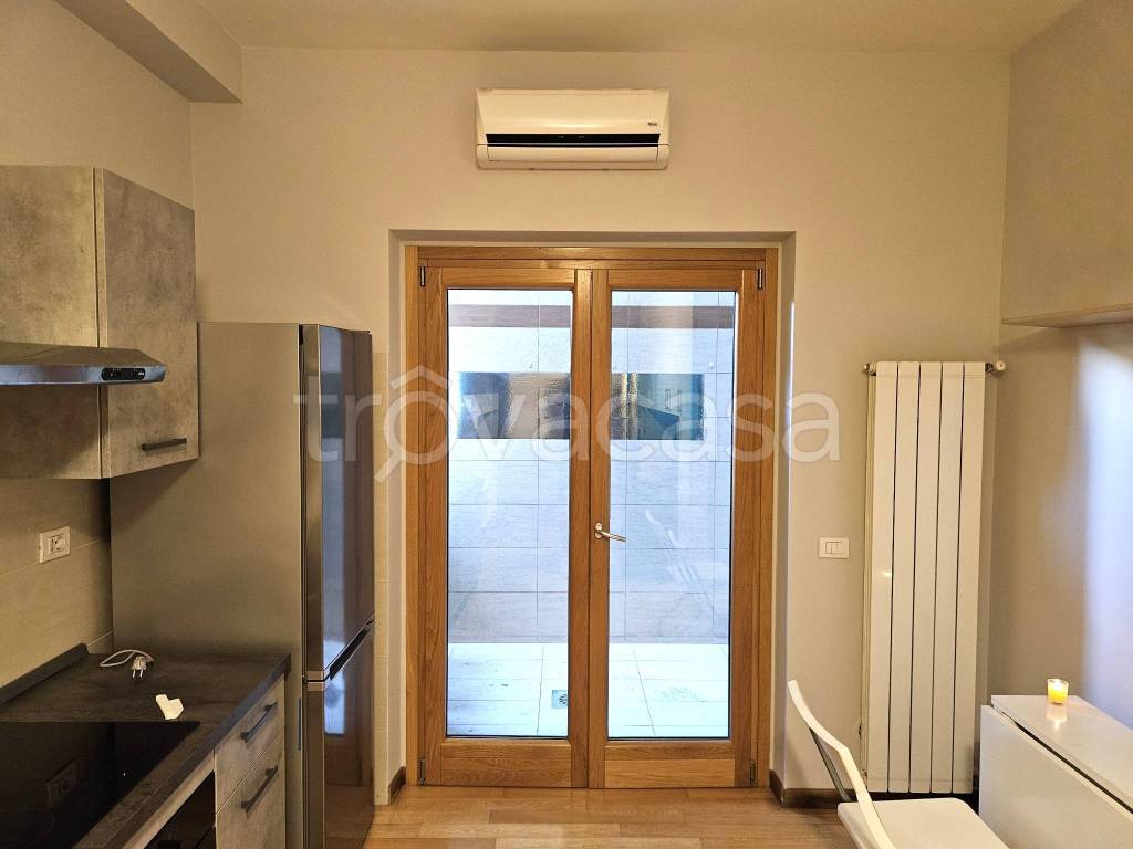 appartamento in vendita a Roma in zona Corviale