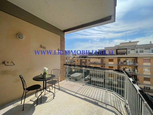 appartamento in vendita a Roma in zona Torrevecchia