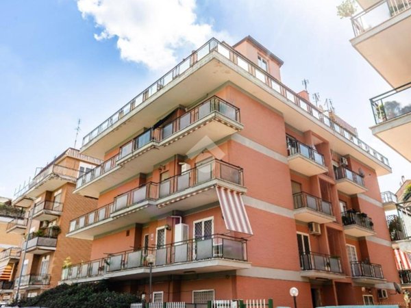 appartamento in vendita a Roma in zona Torrevecchia