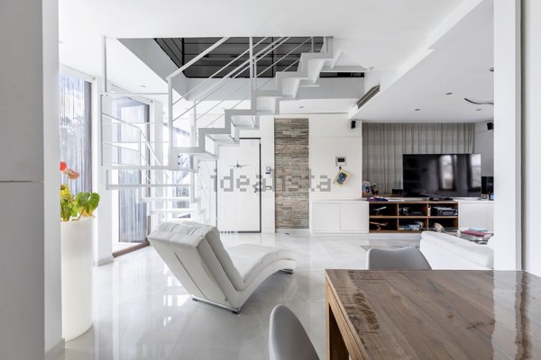 casa indipendente in vendita a Roma in zona Piana del Sole