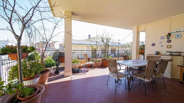 appartamento in vendita a Roma in zona Gianicolense