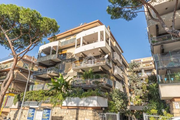 appartamento in vendita a Roma in zona Monte Sacro/Talenti