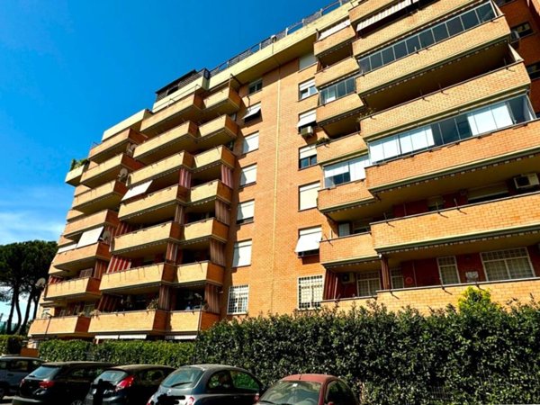 appartamento in vendita a Roma in zona Torre Maura