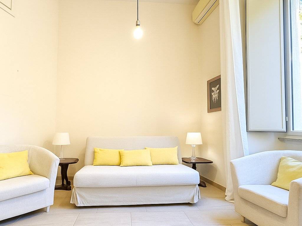 appartamento in vendita a Roma in zona Rione Monti/Campitelli