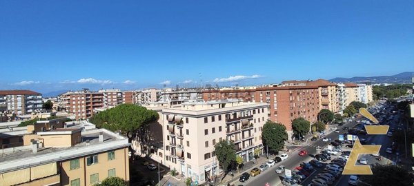 appartamento in vendita a Roma in zona Appio Claudio