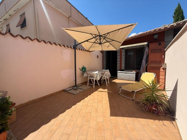 casa indipendente in vendita a Roma in zona Dragona/Bagnoletto