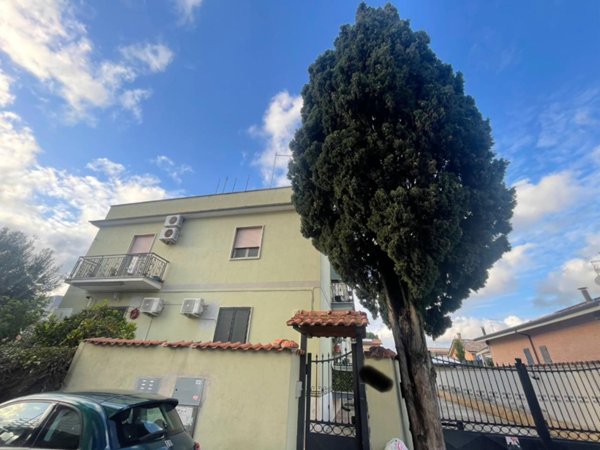appartamento in vendita a Roma in zona Dragona/Bagnoletto