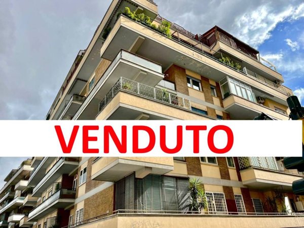 appartamento in vendita a Roma in zona Aurelio
