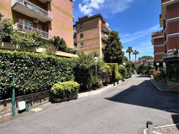 appartamento in vendita a Roma in zona Portuense