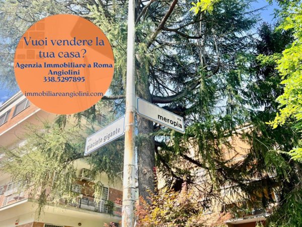 appartamento in vendita a Roma in zona Ardeatino