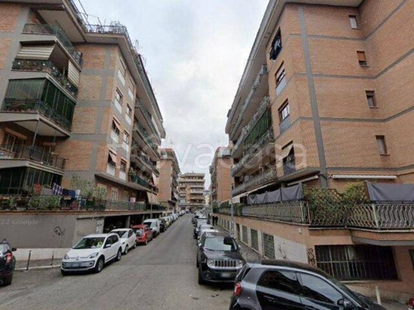 appartamento in vendita a Roma in zona Prenestino-Labicano