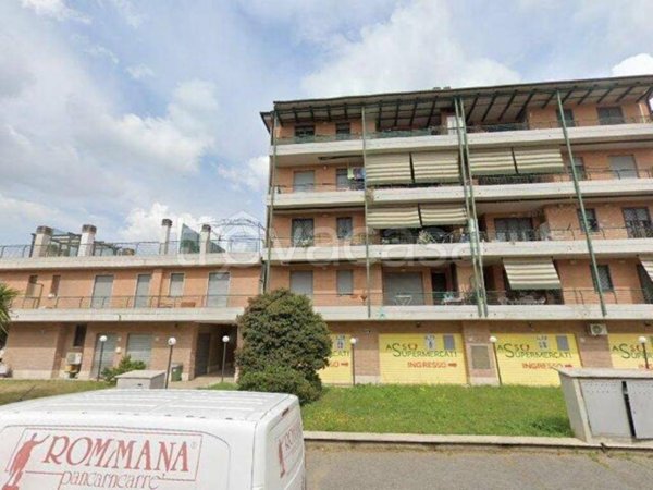 appartamento in vendita a Roma in zona Castelverde