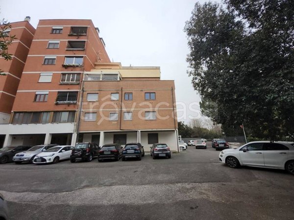 casa indipendente in vendita a Roma