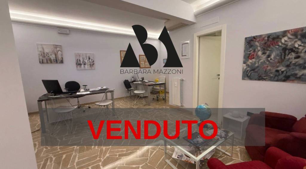 locale commerciale in vendita a Roma in zona EUR