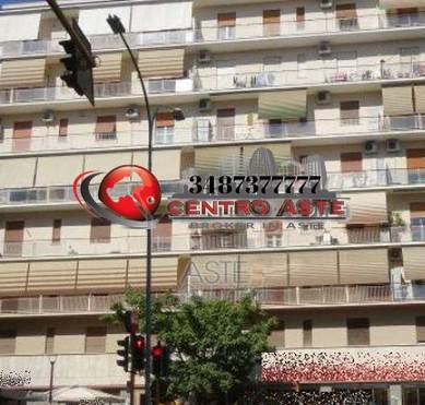 appartamento in vendita a Roma in zona Ostiense