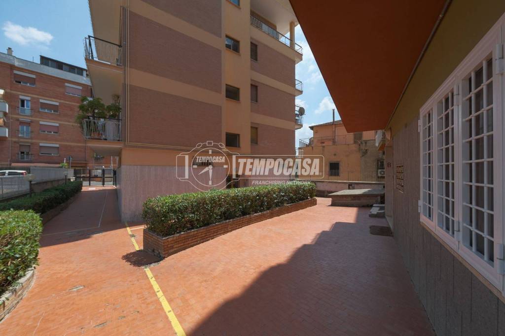 appartamento in vendita a Roma in zona Grottarossa