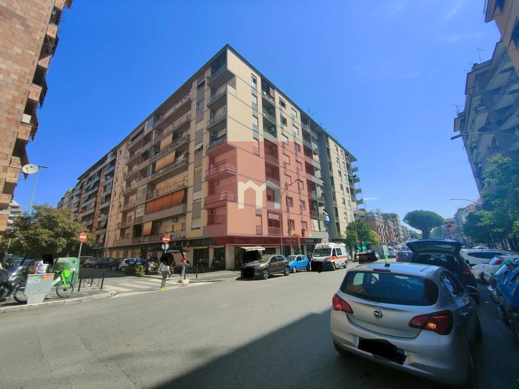 appartamento in vendita a Roma in zona Prenestino-Labicano