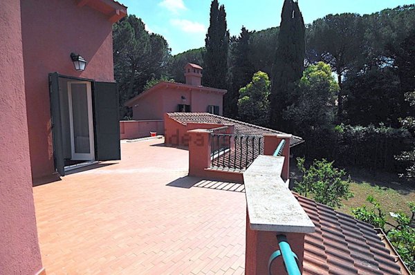 casa indipendente in vendita a Roma in zona Castel di Leva