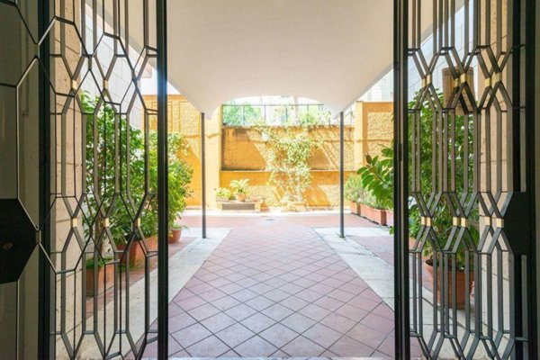 appartamento in vendita a Roma in zona Monte Sacro/Talenti