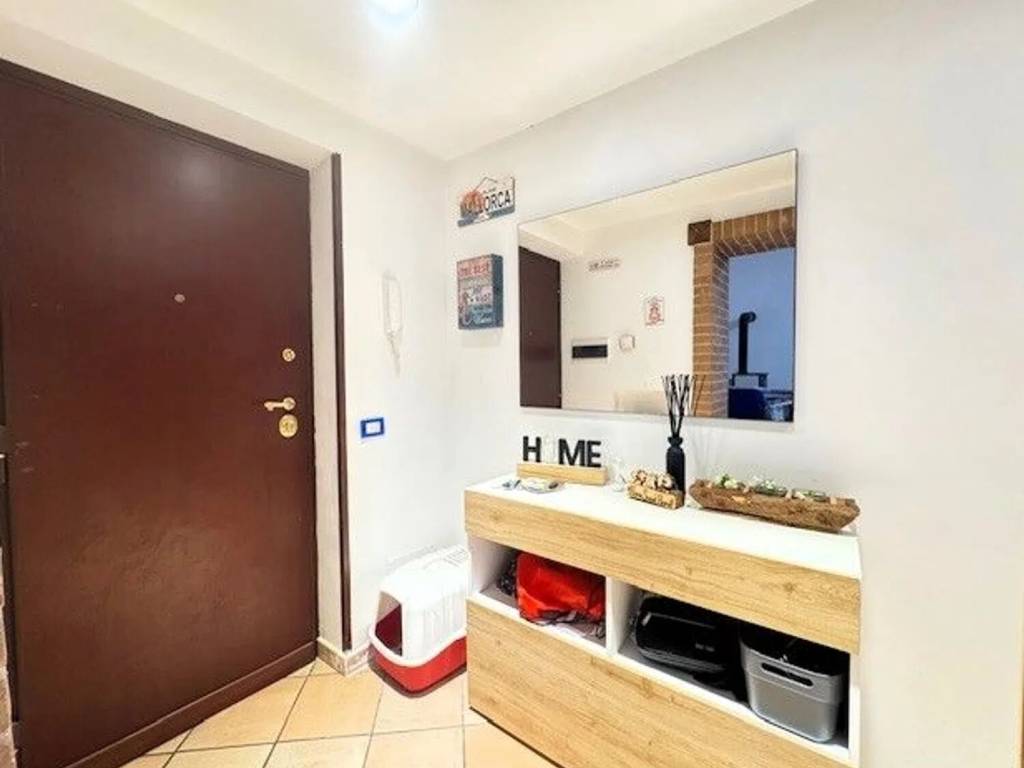appartamento in vendita a Roma in zona Acilia