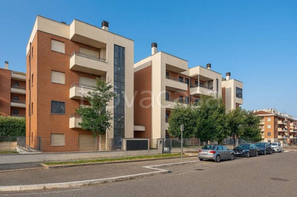 appartamento in vendita a Roma in zona Ponte di Nona