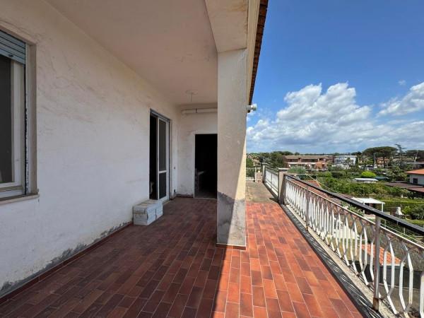 appartamento in vendita a Roma in zona Casal Palocco